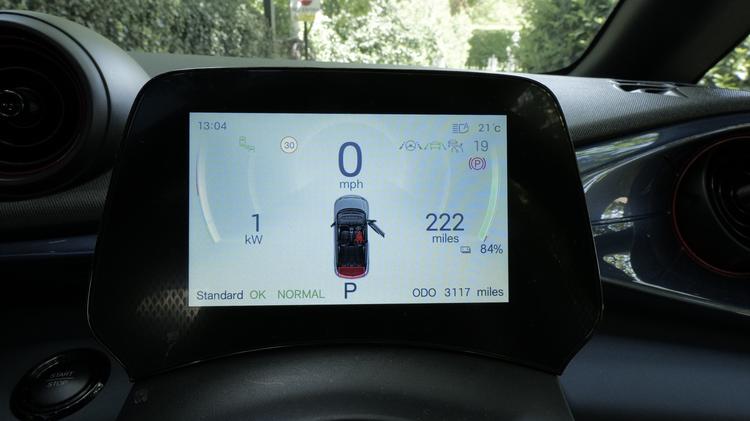 BYD DOLPHIN ELECTRIC 150kW 60kWh Cargo e-Van Auto